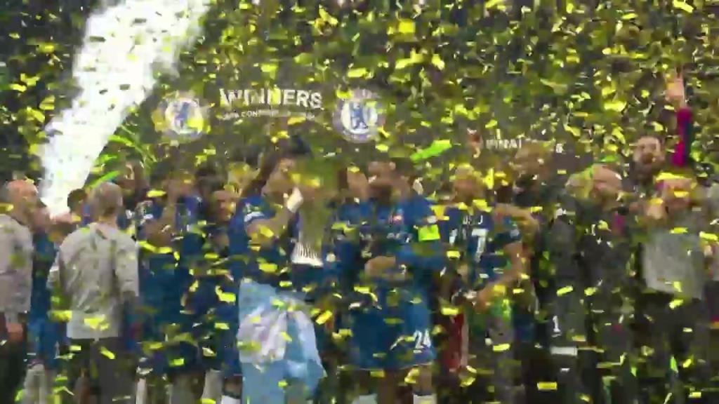 ?榮耀藍軍！歐協(xié)聯(lián)奪冠捧杯！里斯-詹姆斯高舉獎杯全隊慶祝