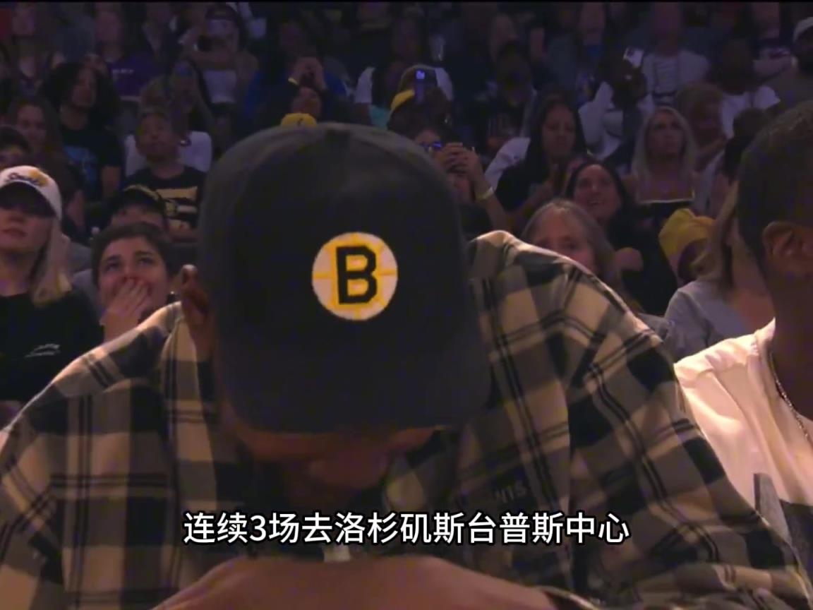 KD凡心大動(dòng)？連續(xù)三場(chǎng)盯梢火花隊(duì)皮衣布林克庫(kù)里‘準(zhǔn)妹夫’上線(xiàn)？